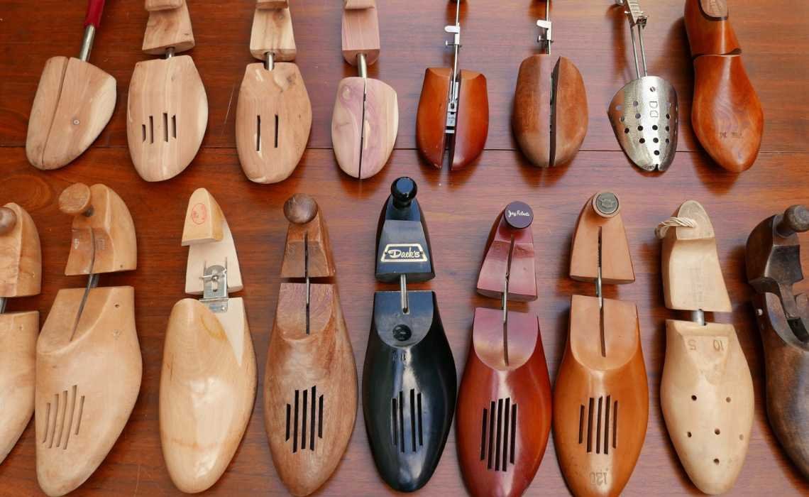 Shoe trees